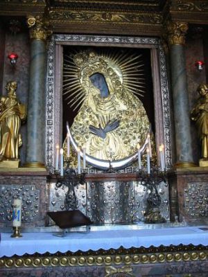 16 novembre : Notre Dame de Miséricorde (La Porte de l'Auror 450px-Ostrobramskaphoto1
