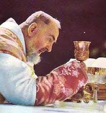 23 septembre Saint Padre Pio de Pietrelcina ImagesIG6SLPAB